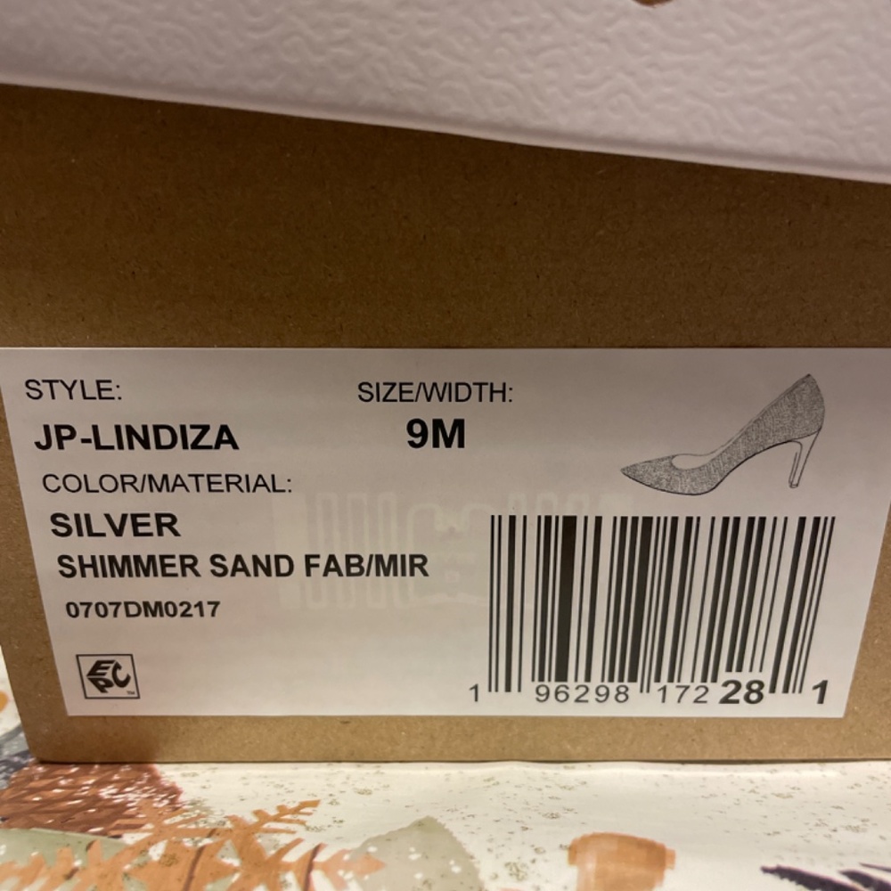 Jessica Simpson rhinestone heels (( hot sale )) - Picture 6 of 6